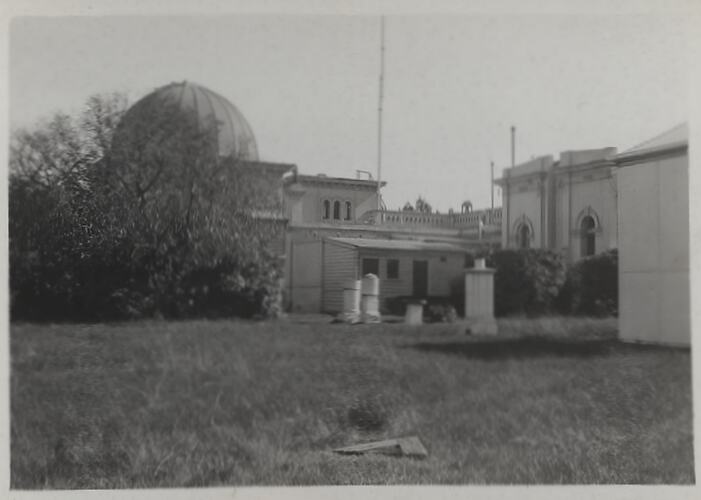 Photograph - Melbourne Observatory House, The Domain, South Yarra, Victoria, 1935