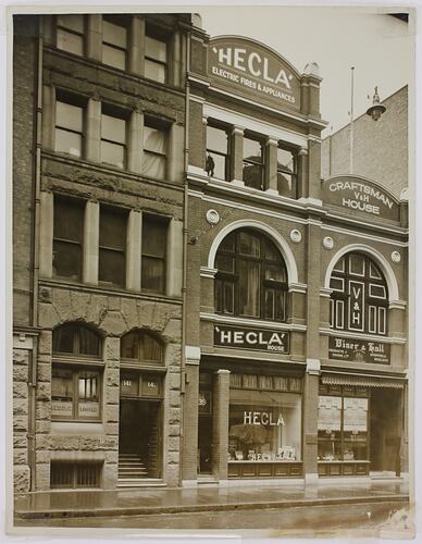 Photograph - Hecla Electrics Pty Ltd Shopfront and street scene, circa 1940