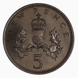 Coin - 5 New Pence, Elizabeth II, Great Britain, 1968 (Reverse)
