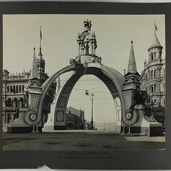 Photograph - Federation Celebrations, 'The Queen Victoria Arch', Collins and Russell Street Intersection,  Melbourne, May1901