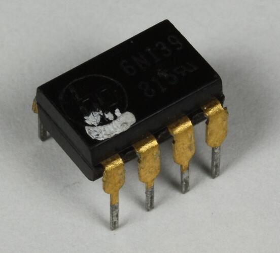 Integrated Circuits - Hewlett-Packard, Optocoupler, circa 1978