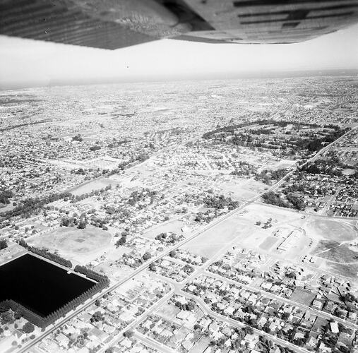 Monochrome aerial photograph of Mount Waverley.