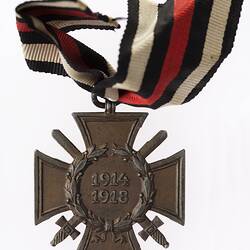 Medal - Cross of Honour for Combatants with Swords, Germany, 1918 - Obverse
