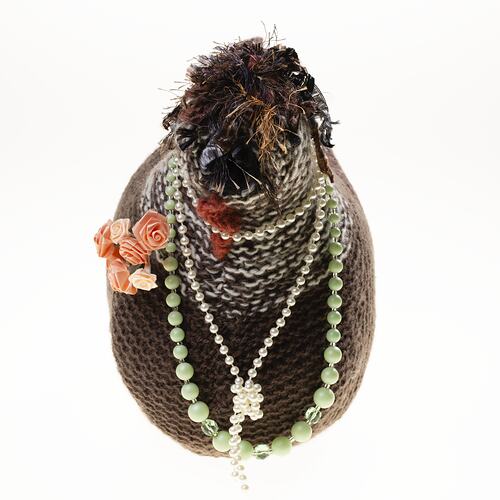 Museums Victoria HT 33133 hand-knitted chook, front