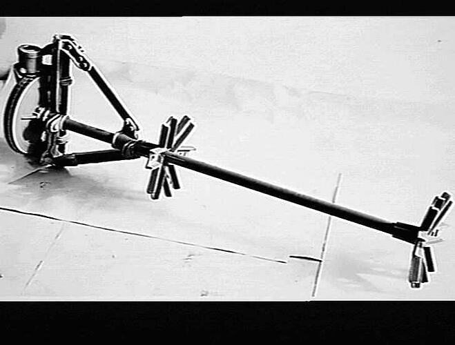 NO.1. REEL ARM FOR 8 FT. BINDER. 1948