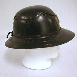 Helmet - Cromwell Protector