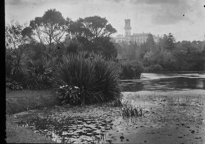 Lantern Slide - Royal Botanic Gardens, Melbourne, Victoria, Date Unknown. [BA 1259]