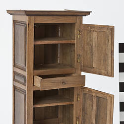 Cupboard- Top Landing, Doll's House, 'Pendle Hall', 1940s