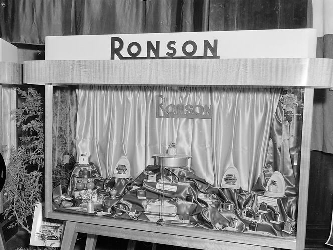 Negative - Jewellers Association of Australia, Ronson Display Case, Victoria, Oct 1953
