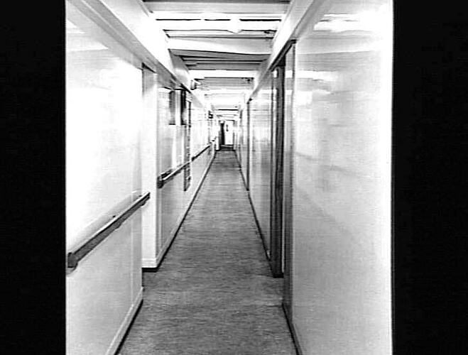 Ship interior. Long corridor.