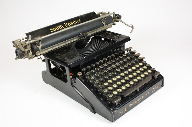 Typewriter - Smith Premier Company, Model No. 10, 1912