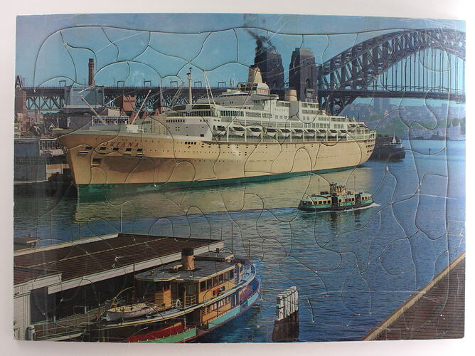Jigsaw puzzle with ship picture.