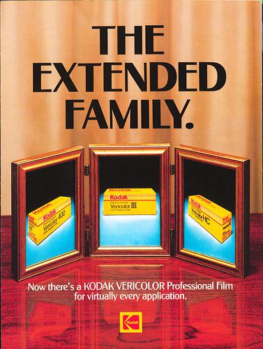 Cover page with film boxes in a triple photo frame.