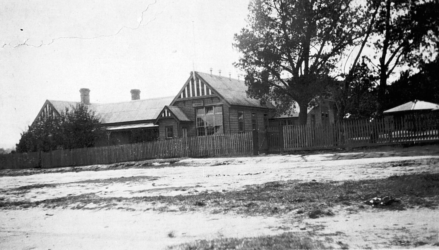 Negative - Moe, Victoria, circa 1925