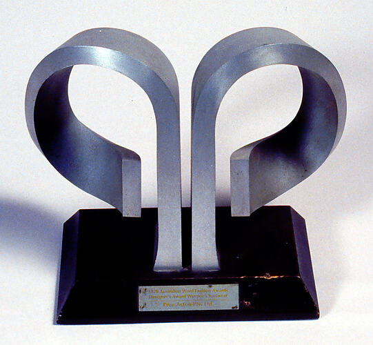 Award - Australian Wool, 1970 [sculpture]