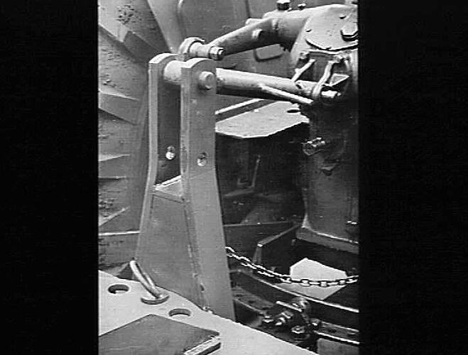 `AUSTIN' DOZER. REAR BLADE W/- MODIFIED UPRIGHT: JUNE 1956
