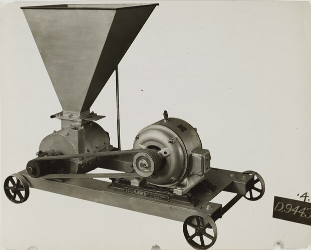 Photograph - Schumacher Mill Furnishing Works, Machine, Port Melbourne, Victoria, circa 1940s