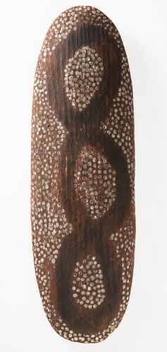 Warumungu shield, Flying fox dreaming design, Tennant Creek, Central Australia, early 1900s.