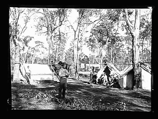 [A camp site, Murray River, about 1900.]