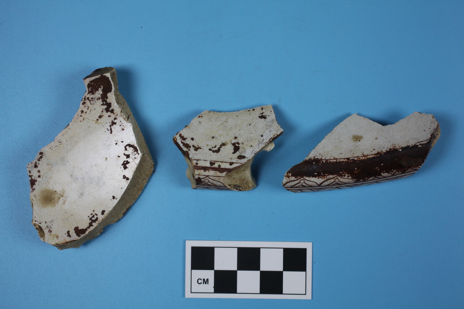 Chamber pot Ceramic, Whiteware, Transfer Printed, Brown, Geometric