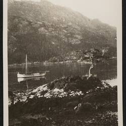 Photograph, Yaghan, Murray Narrows, Hoste Island, Tierra del Fuego, Chilean Antarctic, Chile, /05/1929 - /07/1929