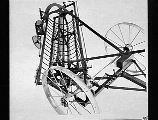 9 AUG 1948