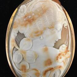 Brooch - Davis & Sons, Cameo, Gold Set, Melbourne, Victoria, circa 1890