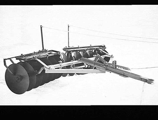 `SUNTRAC' (FRONT SECTION ONLY): DEC 1941