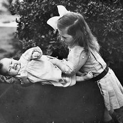 Negative - Dorothy & Ethelwyn Pitts, Merrigum, Victoria, 1910-1920
