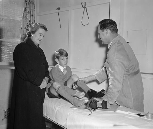 Royal Children's Hospital, Boy Being Examined, Victoria, 17 Jun 1959
