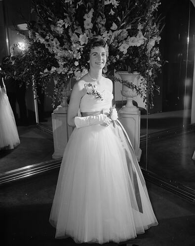 A & G Gilbey Ltd, Woman in a Formal Dress, Victoria, 18 Dec 1959
