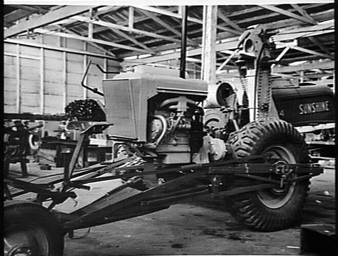 NO. 4 HEADER: NOV 1951