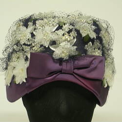 Hat - Close-fitting, with Organza Flowers