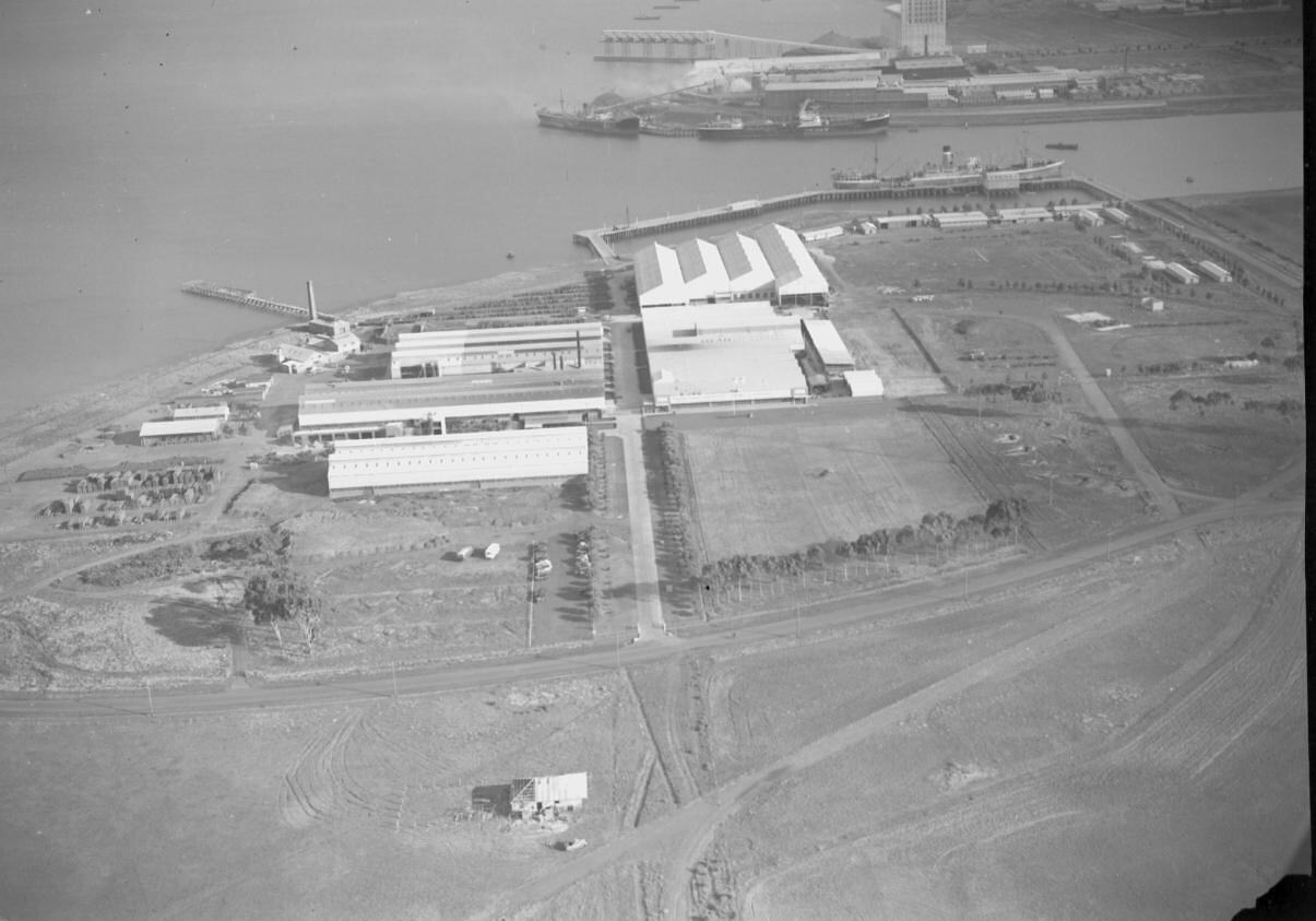 Negative International Harvester, Geelong Factory, Aerial View, 1946