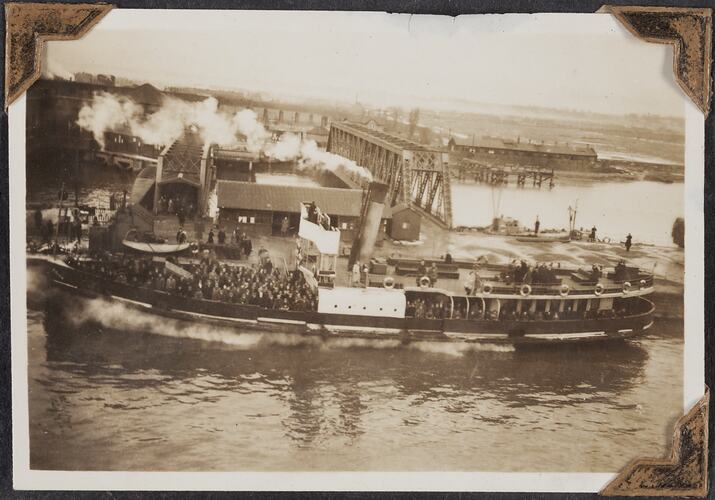 Tug pulling away from Orion, Palmer Family Migrant Voyage, Tilbury, England, 25 Feb 1947