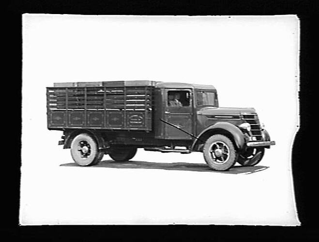 "INTERNATIONAL HARVESTER"