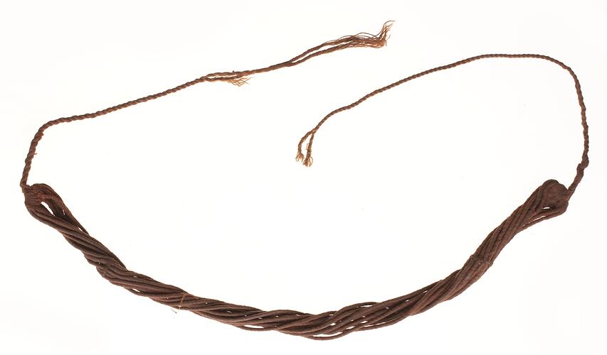 Neck ornament, Australia, Gulf