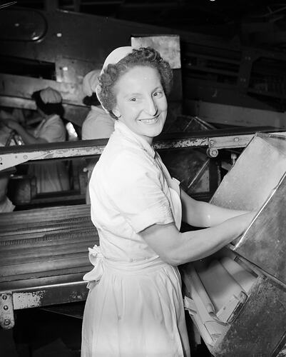 Swallow & Ariell Ltd, Staff Portrait of Women Working, Biscuit Manufactory, Port Melbourne, Victoria, 1958