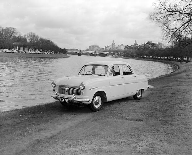 Nash Motors, Ajax Motor Car in Park, Yarra River, Melbourne, Victoria, Jul 1958