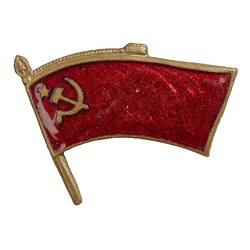 Badge -  Flag, Union of Soviet Socialist Republics, 1923-1984