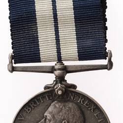 Medal - Distinguished Service Medal, King George V, Great Britain, Acting Petty Officer A. Scammell, 1918 - Obverse