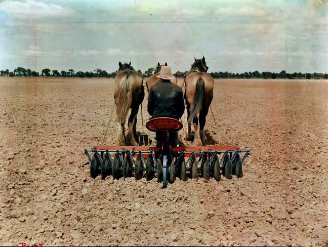 Negative - International Harvester Co, Victoria, circa 1941