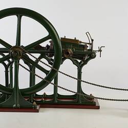Steam Engine - Single Cylinder, Oscillating, England, 1830s