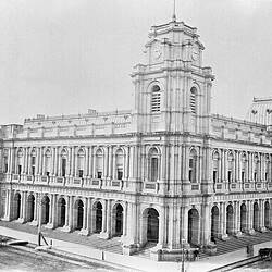 [The General Post Office on the corner of Bourke and Elizabeth Streets, Melbourne, before the third storey was added between 1885 and 1890.]