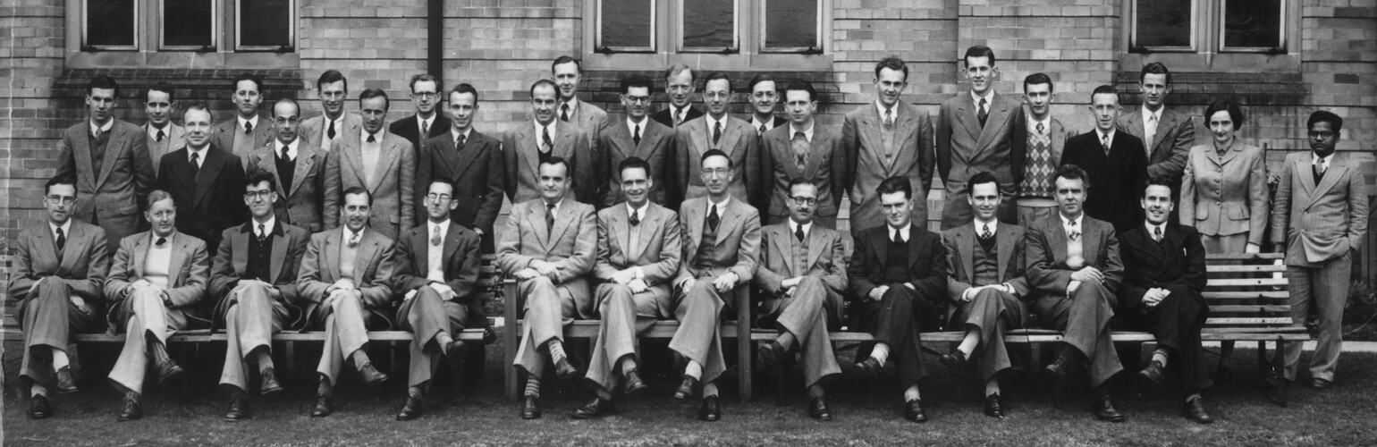 CSIR Radiophysics research staff, 1952