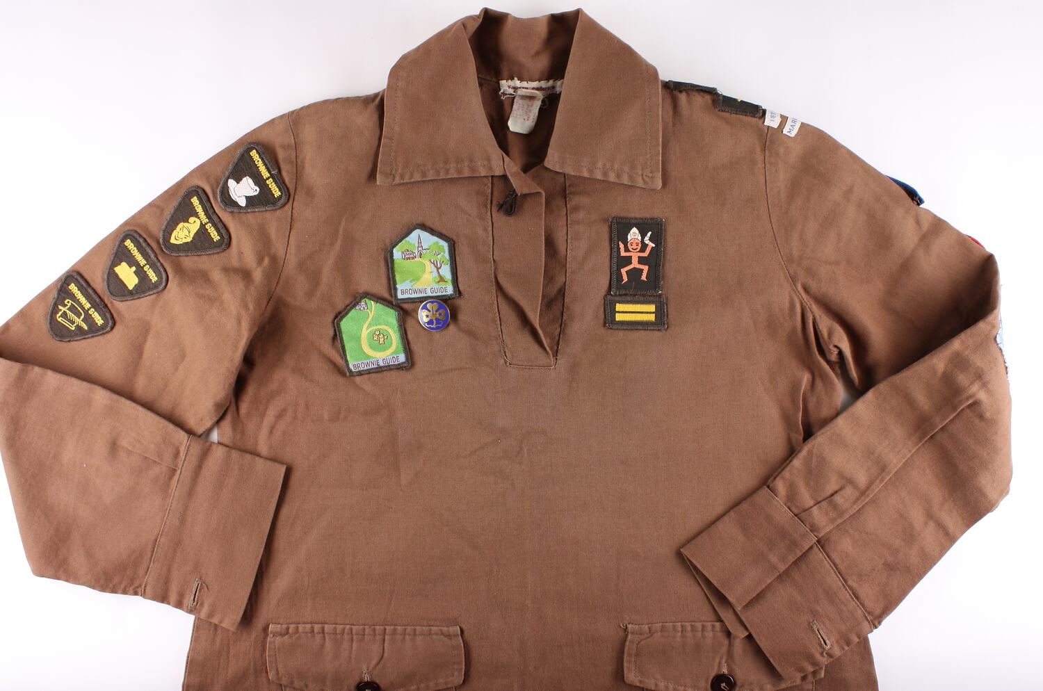 Uniform Brownie, First Heatherdale Pack, circa 1977