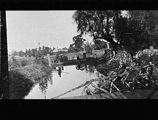 MERRIGUM - CHANNEL OUTSIDE OTHERY