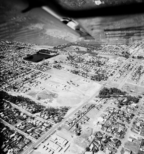 Monochrome aerial photograph of Mount Waverley.