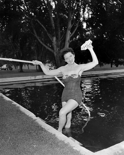 Royal Automobile Club of Victoria, Woman in a Swimming Pool, Healesville, Victoria, 26 Nov 1959