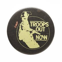 Badge - Troops Out Now